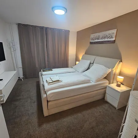 Zentrales & Gemuetliches Apartment In Wolfsburg - Selbst-Check-In Per Code דירה וולפסבורג