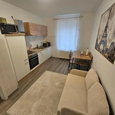 Zentrales & Gemuetliches Apartment In Wolfsburg - Selbst-Check-In Per Code